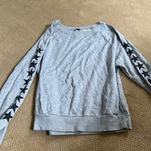 Hard tail forever crew neck with star sleeves perfect condition